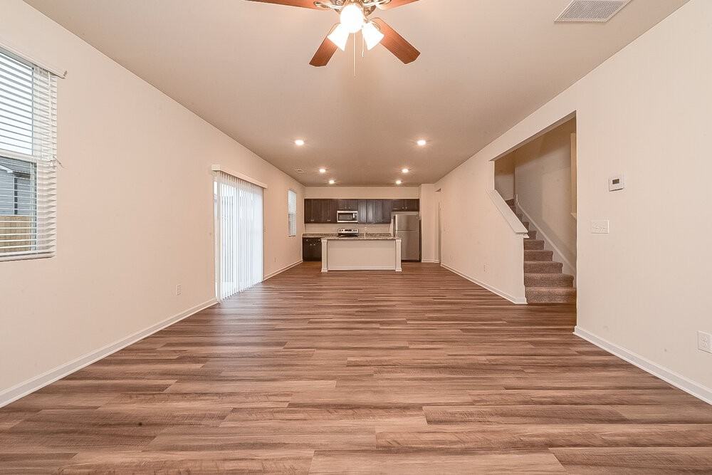 437 Culloden Moor Dr - Photo 4 of 17