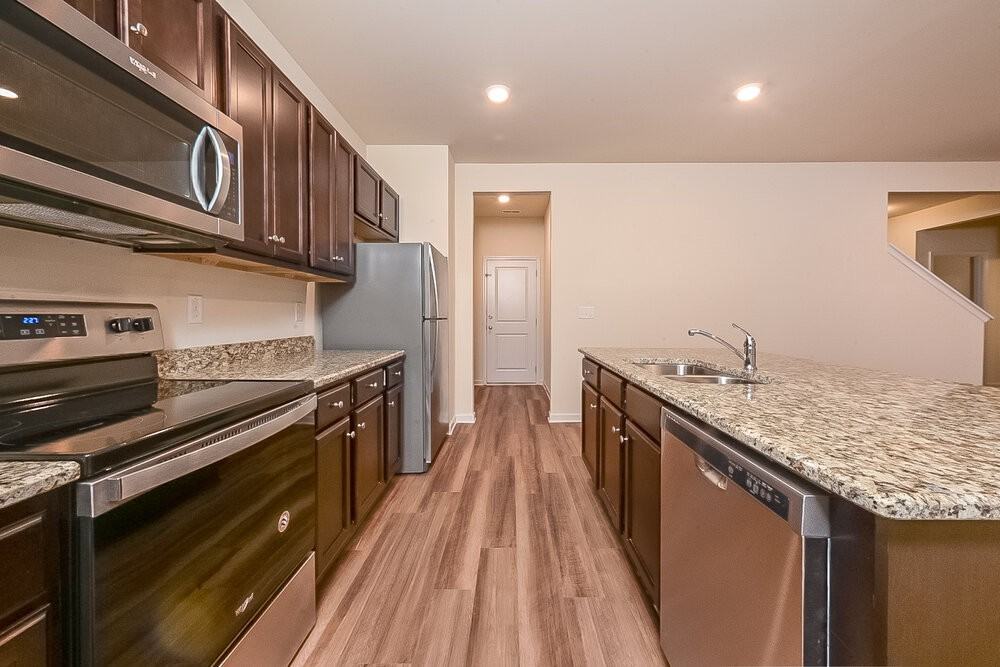 437 Culloden Moor Dr - Photo 7 of 17