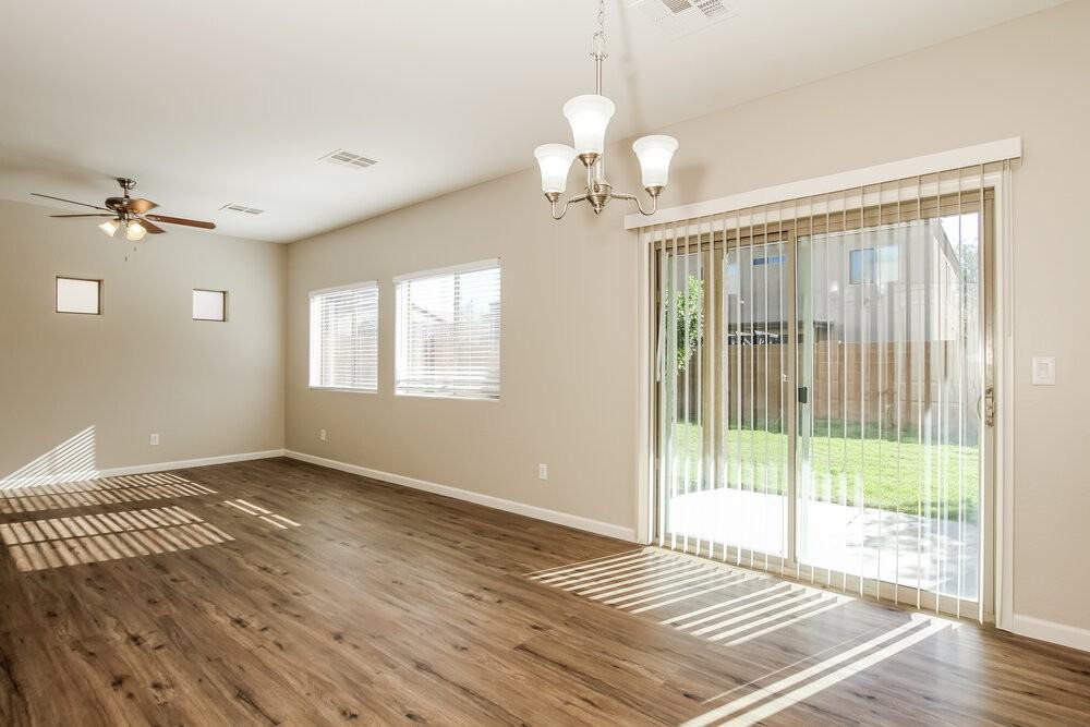 12121 W Avenida Del Rey - Photo 7 of 17