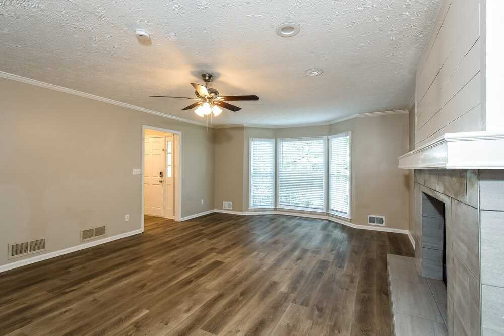 4936 Condor Pl Ne - Photo 7 of 18