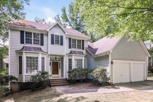 featured image of 1004 Silverbell Ln