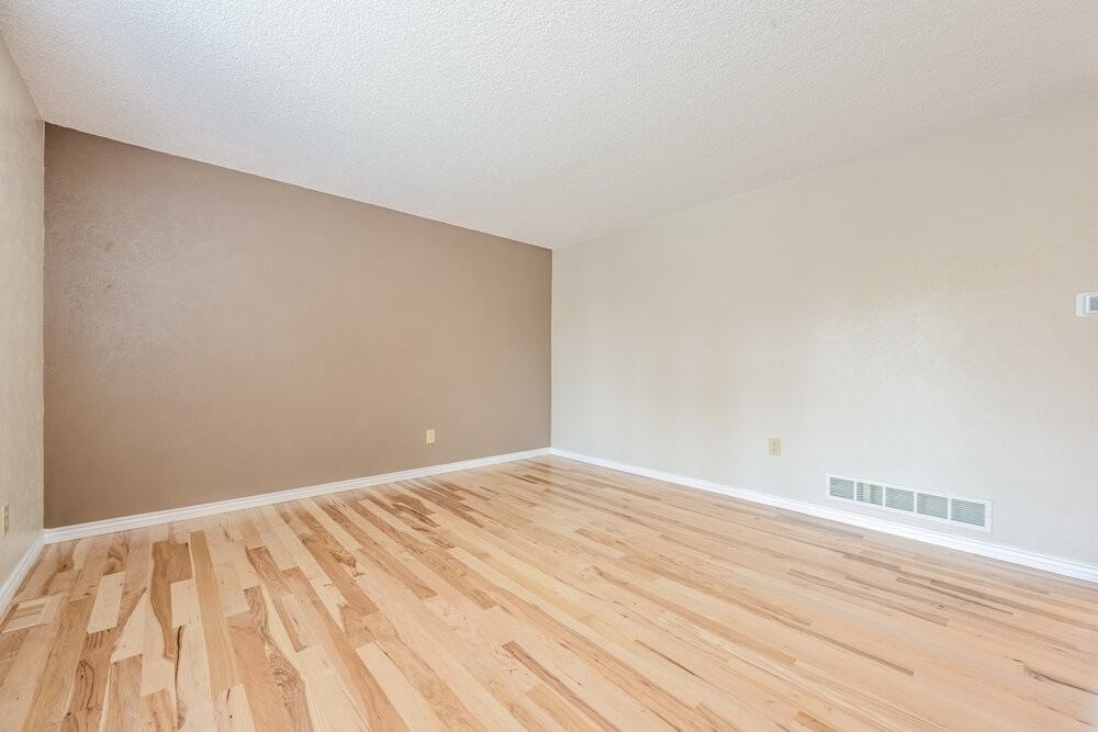 5384 S Telluride Way - Photo 6 of 18
