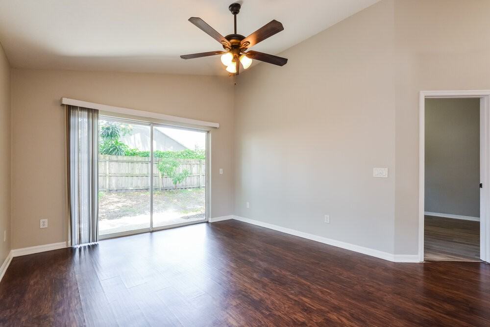 1033 Shale Trail St - Photo 6 of 16