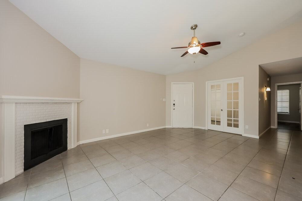 2811 Galemeadow Dr - Photo 3 of 16