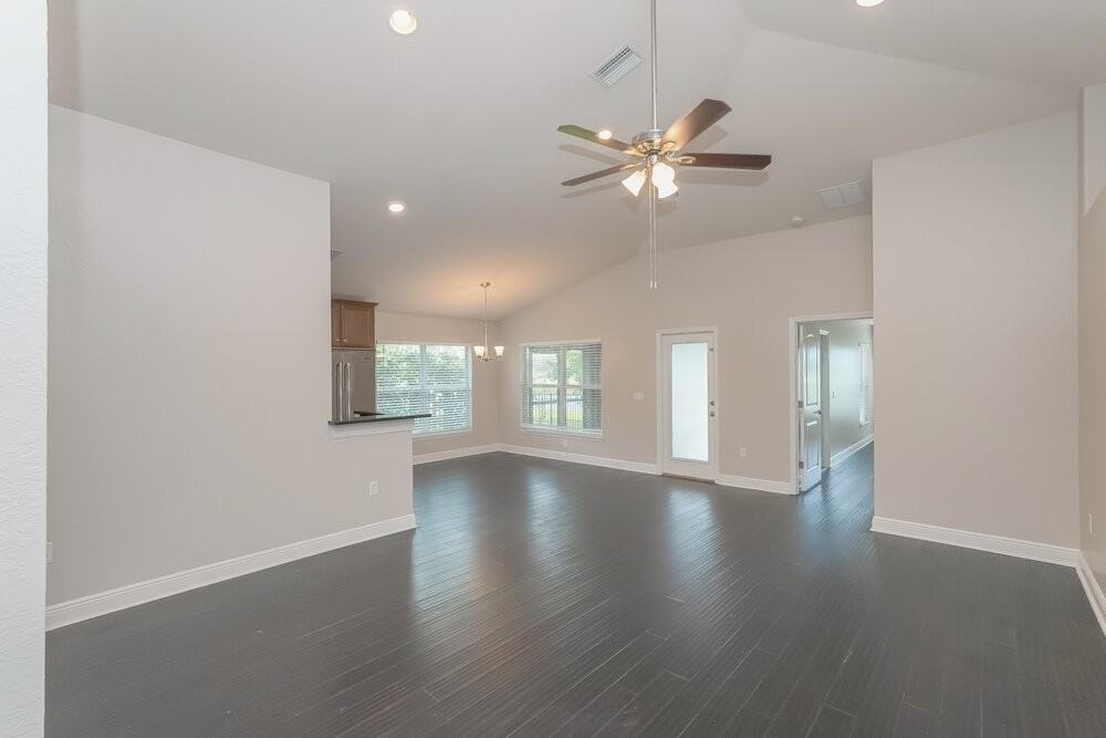 10825 Standing Stone Dr - Photo 5 of 16