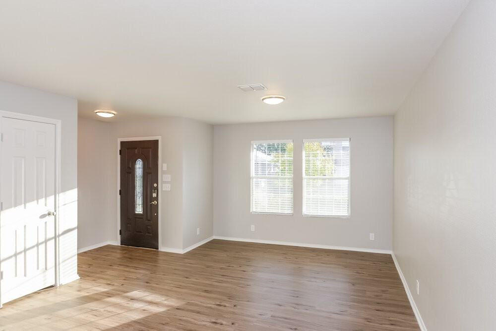 10923 Rindle Rnch - Photo 5 of 17