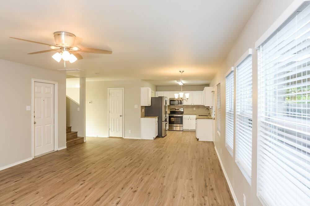 10923 Rindle Rnch - Photo 6 of 17