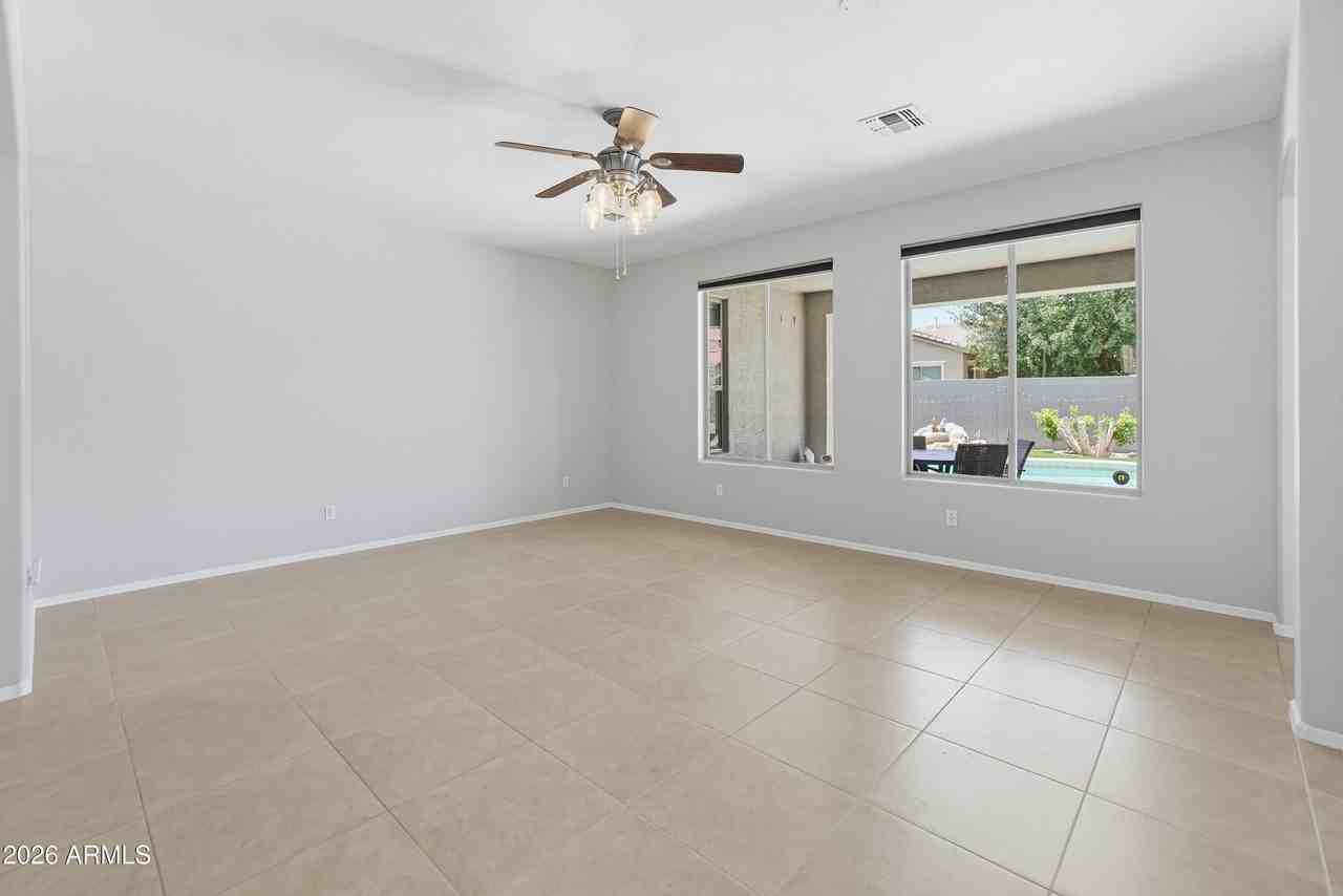 12970 N 150th Ln - Photo 6 of 40