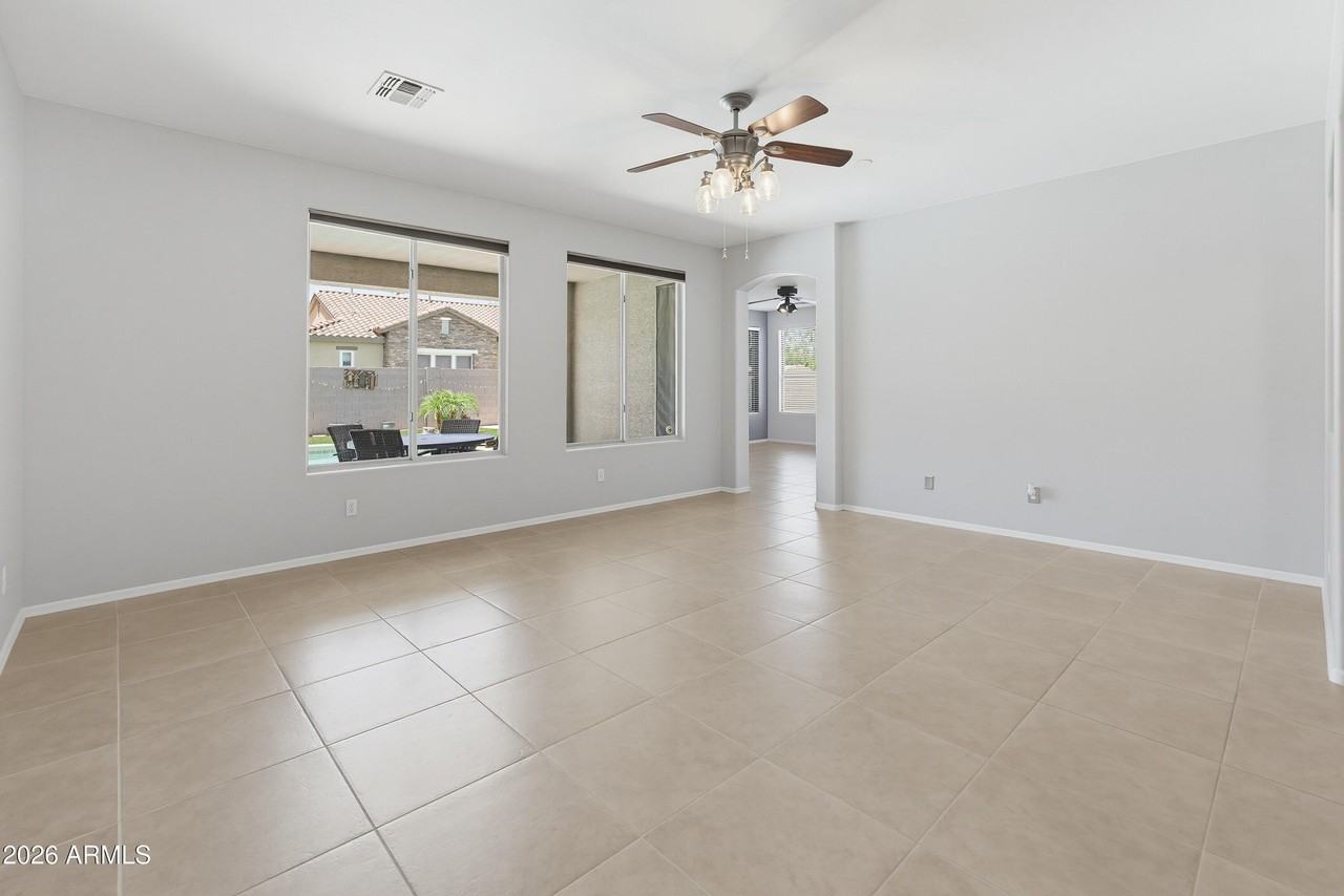 12970 N 150th Ln - Photo 7 of 40