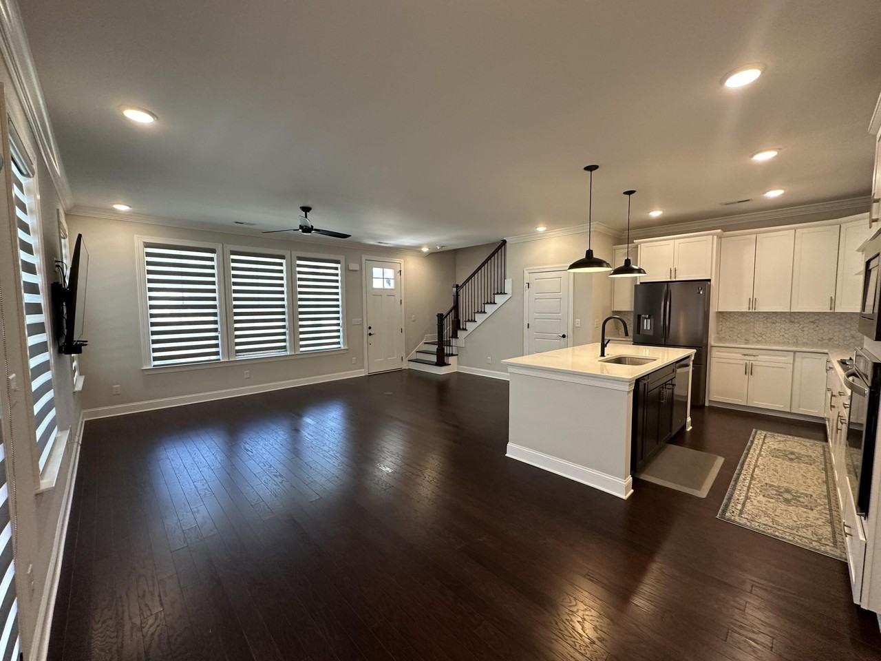 1526 Bowtie Rd - Photo 3 of 20