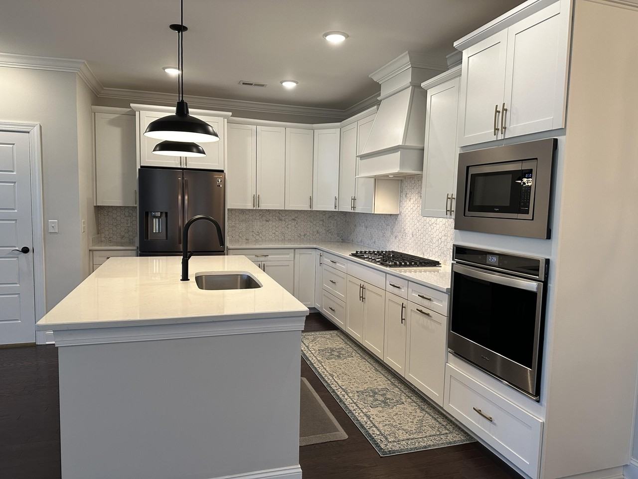 1526 Bowtie Rd - Photo 5 of 20