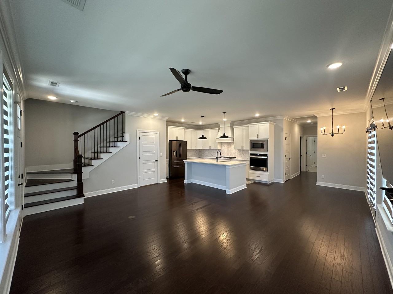 1526 Bowtie Rd - Photo 6 of 20