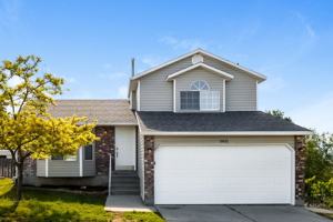 featured image of 5831 S Clear Vista Dr