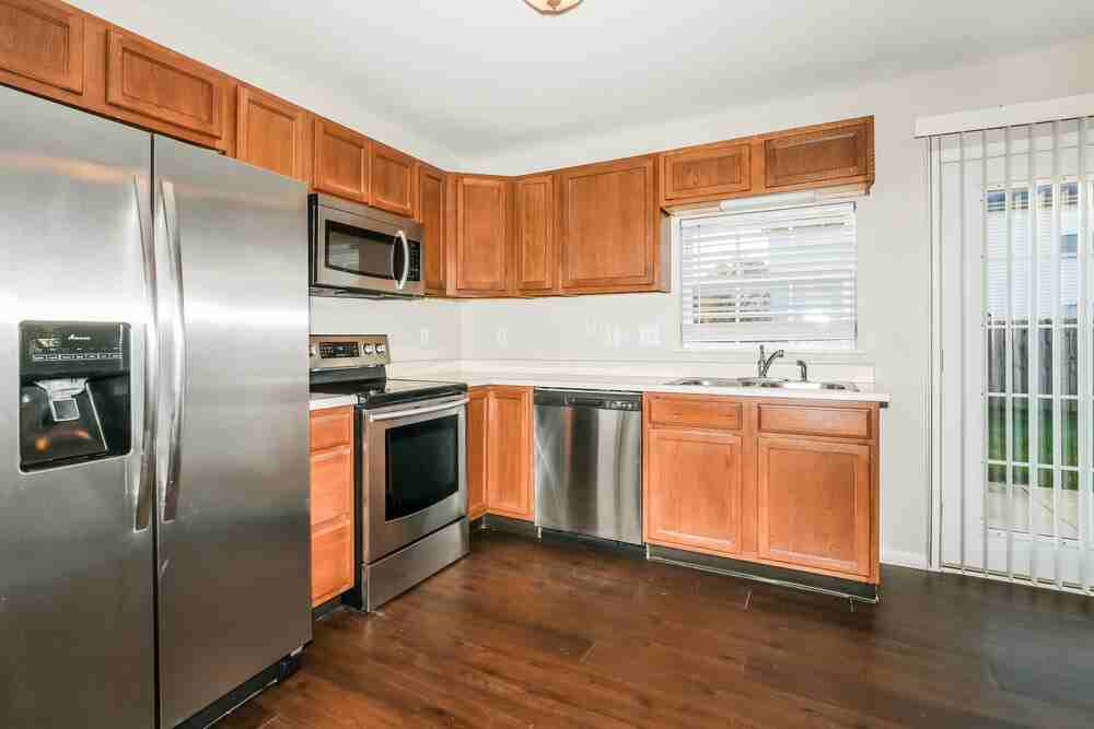 6379 Mckee Dr - Photo 7 of 17