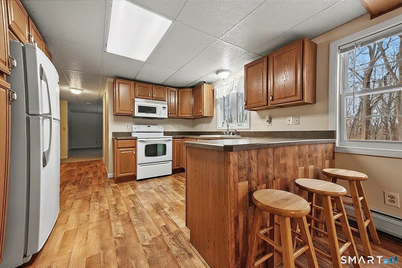 15 Indian Hill Ln #B - Photo 2 of 13