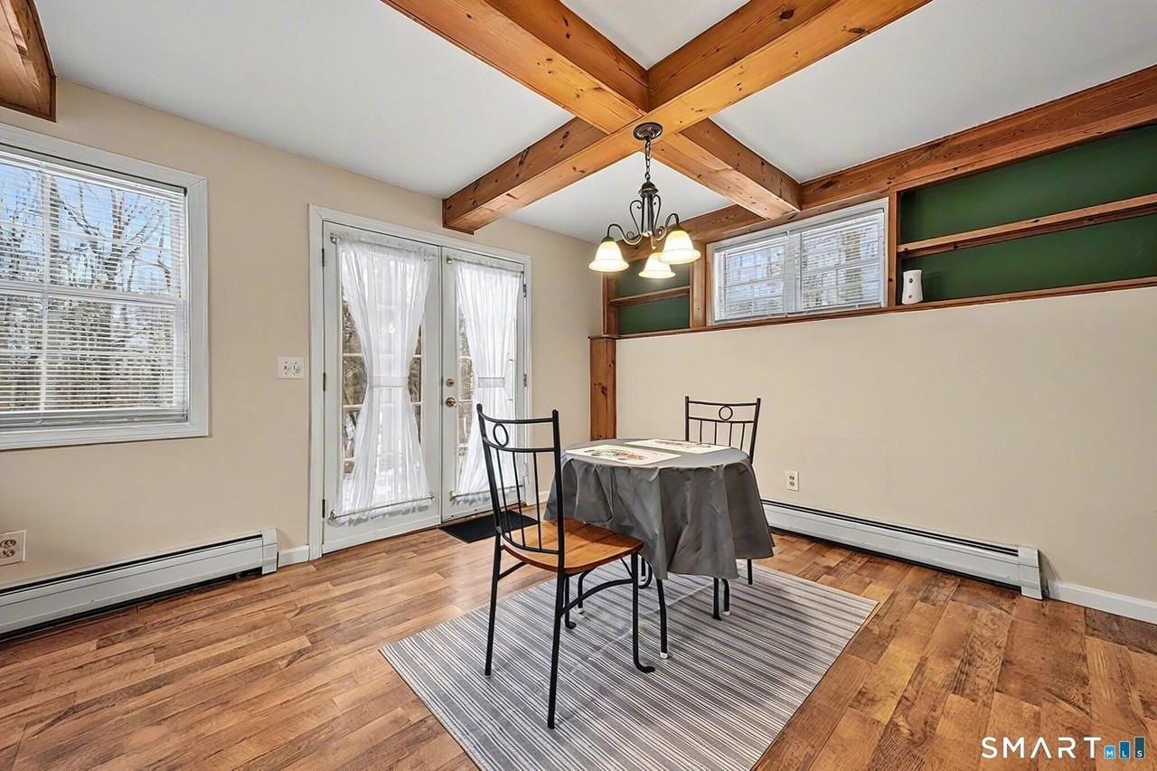 15 Indian Hill Ln #B - Photo 4 of 13