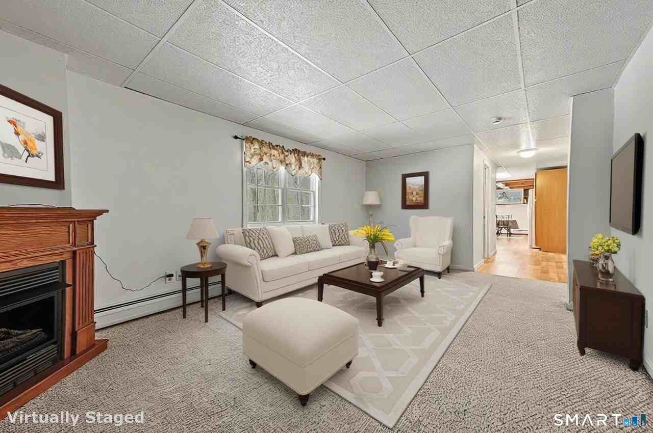 15 Indian Hill Ln #B - Photo 5 of 13