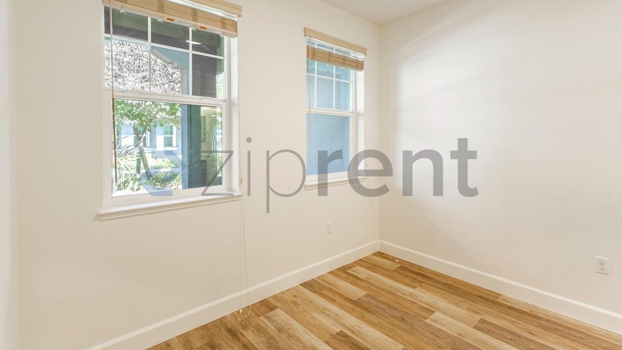 108 Ivory Palm Ter - Photo 5 of 39