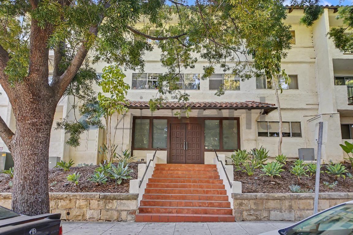 1701 Anacapa St #30 - Photo 5 of 23