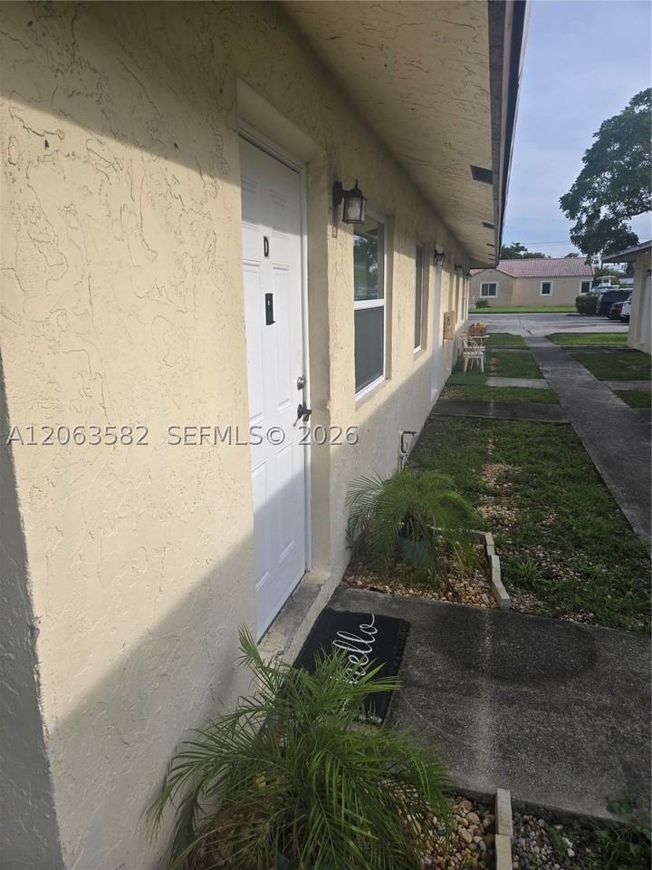 2450 Jackson St #D - Photo 7 of 7
