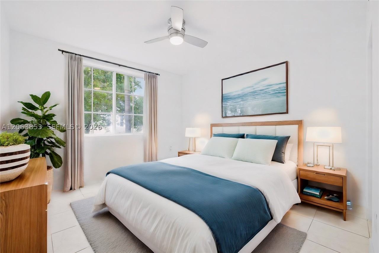 6831 Sw 44th St #205 - Photo 5 of 31