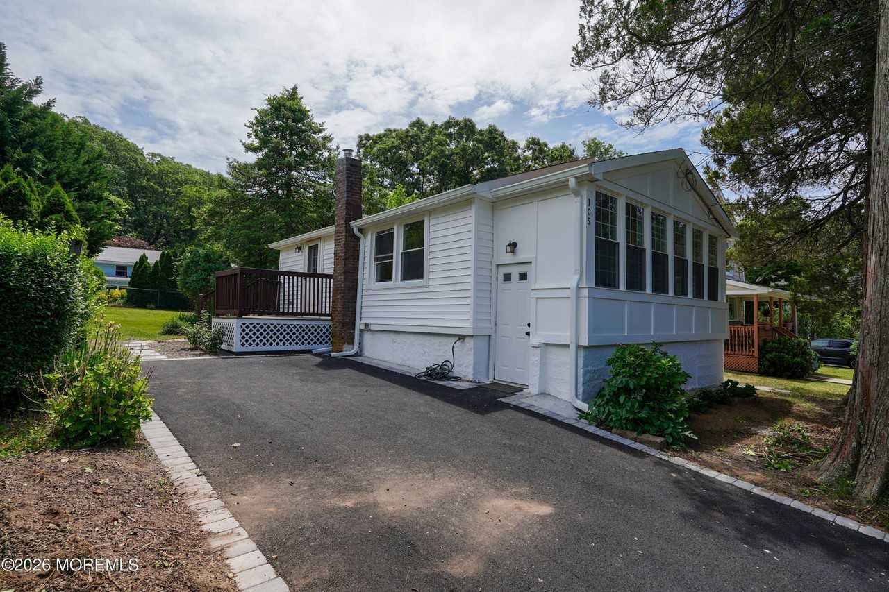 105 Owens Ave - Photo 2 of 19