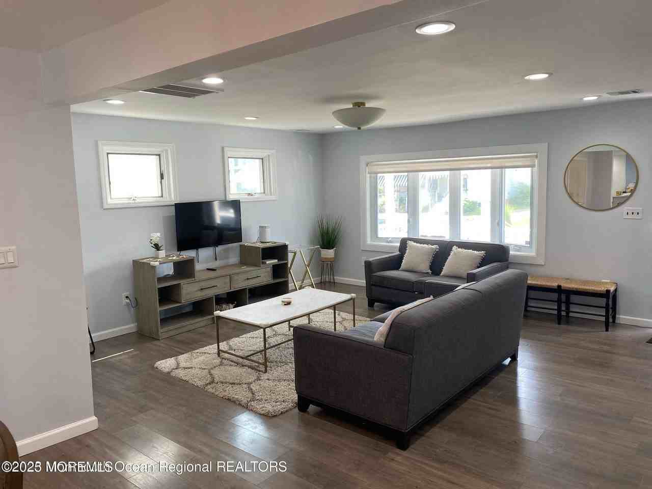505 West St - Photo 7 of 24
