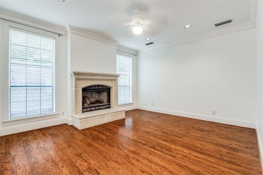 3537 Normandy Ave #B - Photo 4 of 13