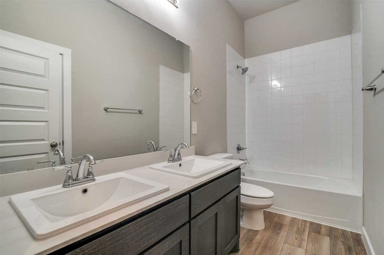 3277 Timineri Ln - Photo 7 of 12