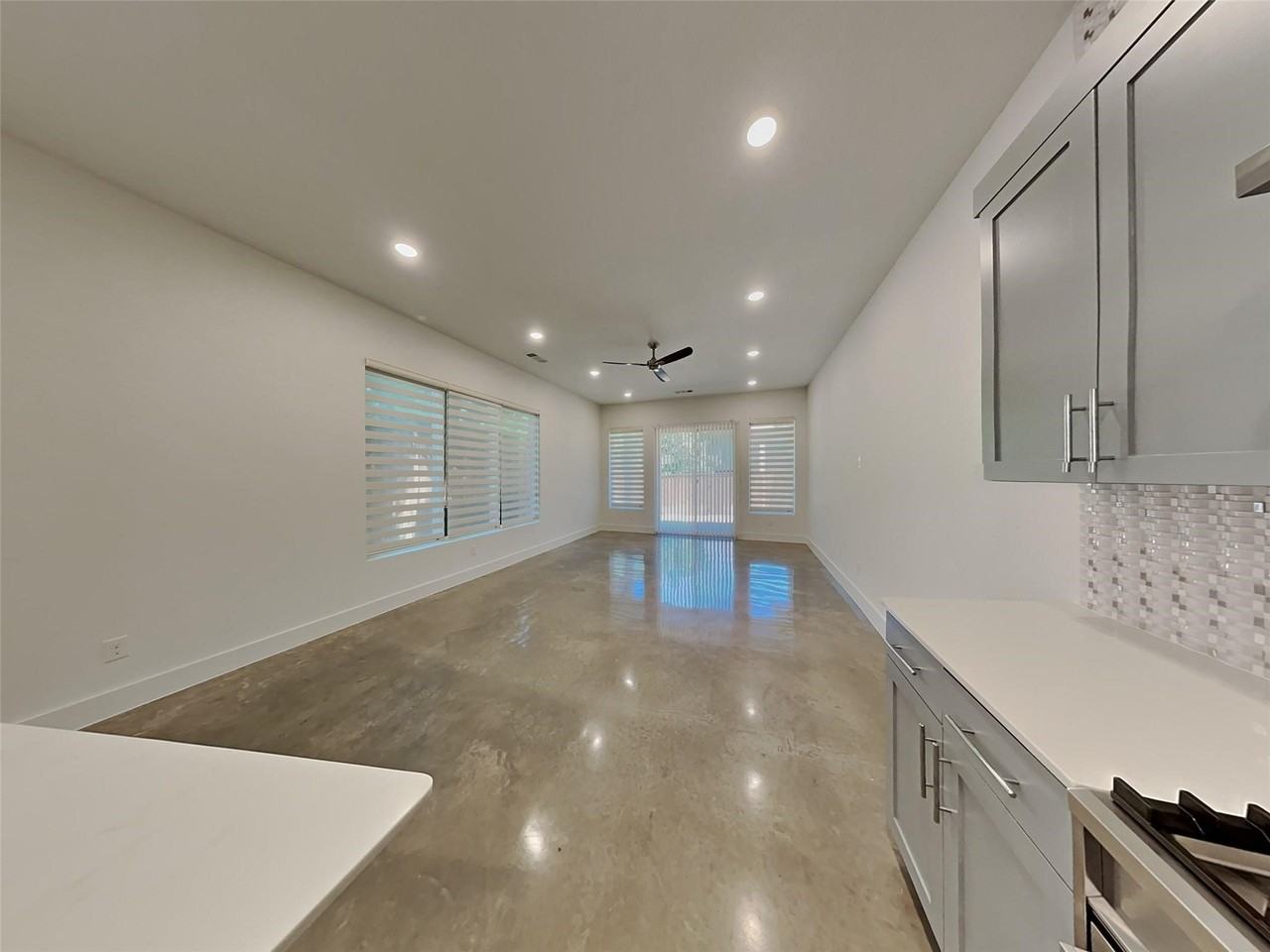 2343 Vagas St #2343 - Photo 4 of 23