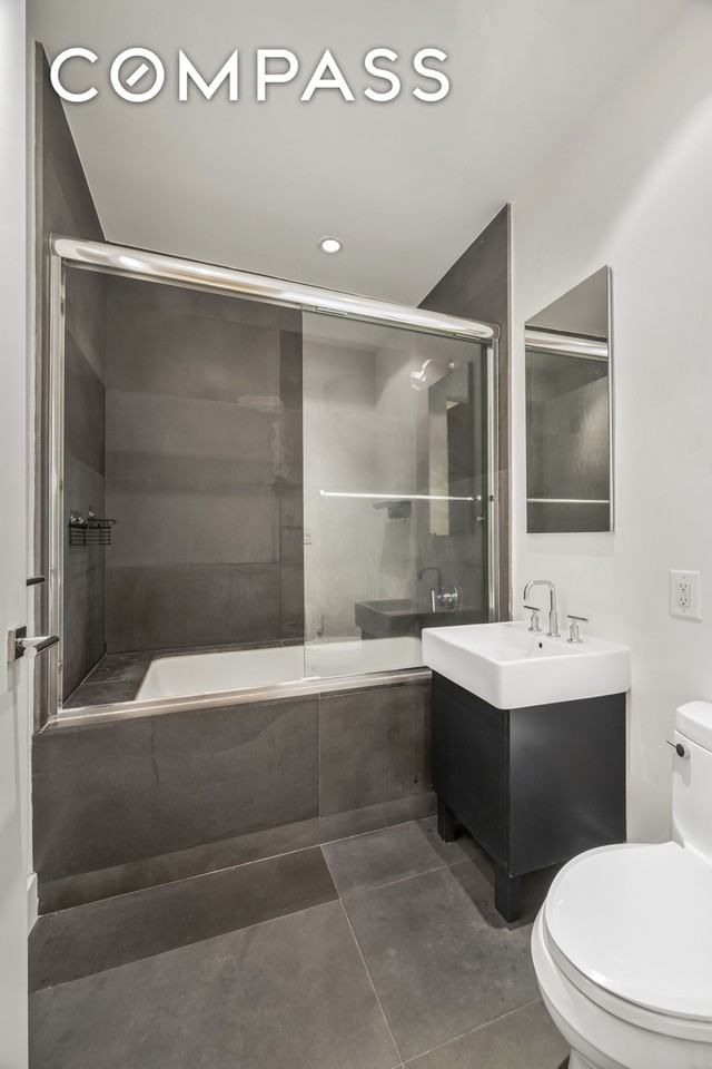 254 Park Ave S #6PR - Photo 6 of 9