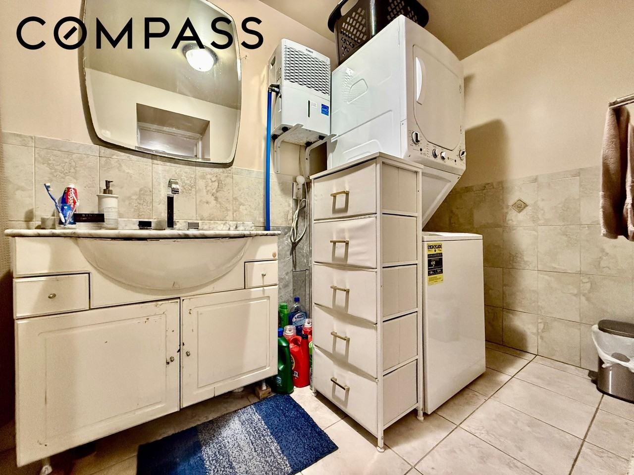 11 Sydney Pl #1 - Photo 6 of 6