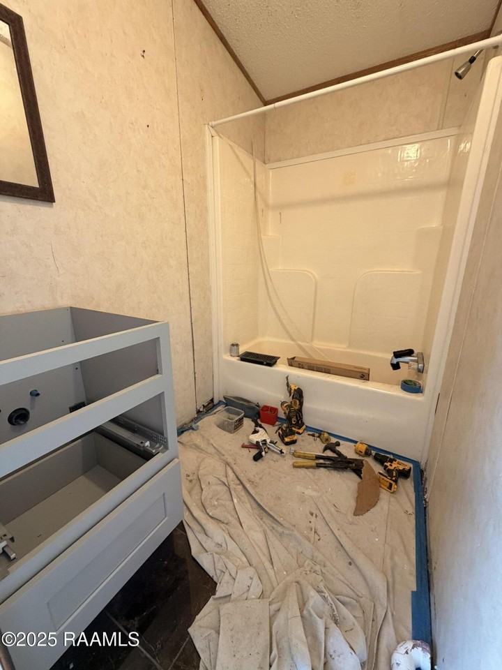 512 Lafayette St #B - Photo 7 of 16