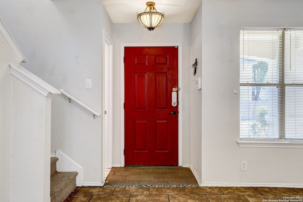 19 Griggs Pt - Photo 2 of 24