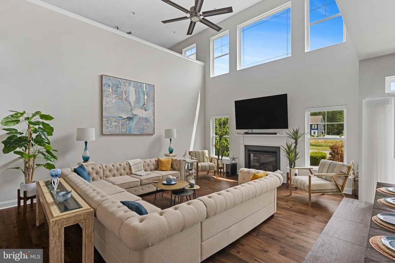 38100 Bailey Way - Photo 4 of 22