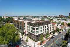 701 N Henry St #306 - Photo 1 of 1