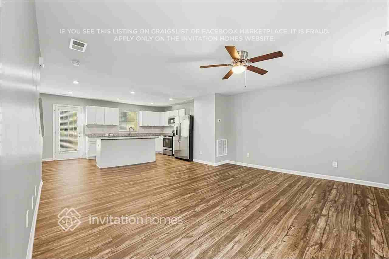 1016 Bent Willow Dr - Photo 6 of 20