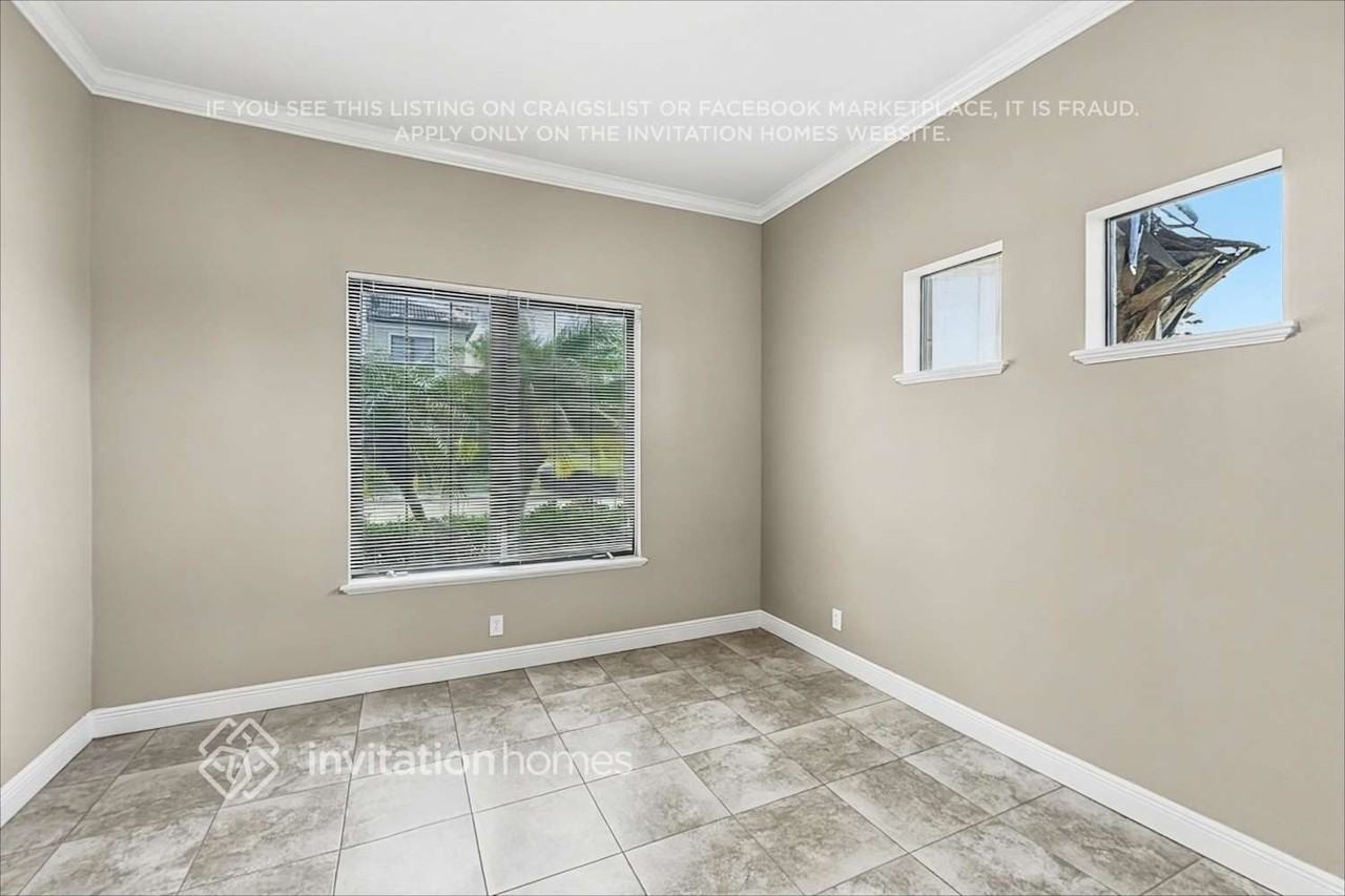 6260 Parmeron Ln - Photo 7 of 20