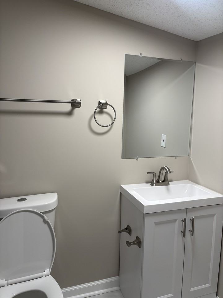 Suncrest Dr #1 - Photo 4 of 9