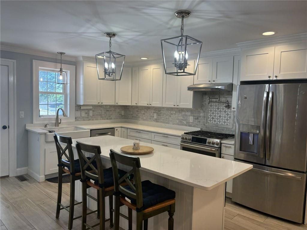 210 High St - Photo 4 of 18