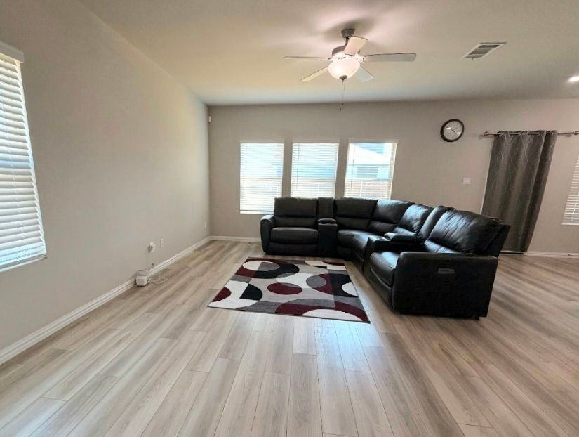 3313 Sedge Grass Dr - Photo 3 of 13
