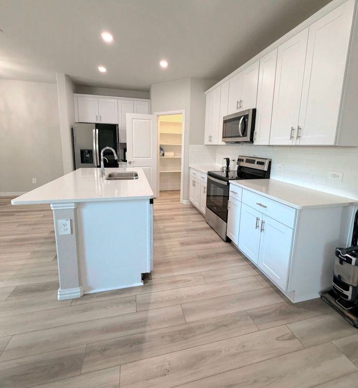 3313 Sedge Grass Dr - Photo 4 of 13