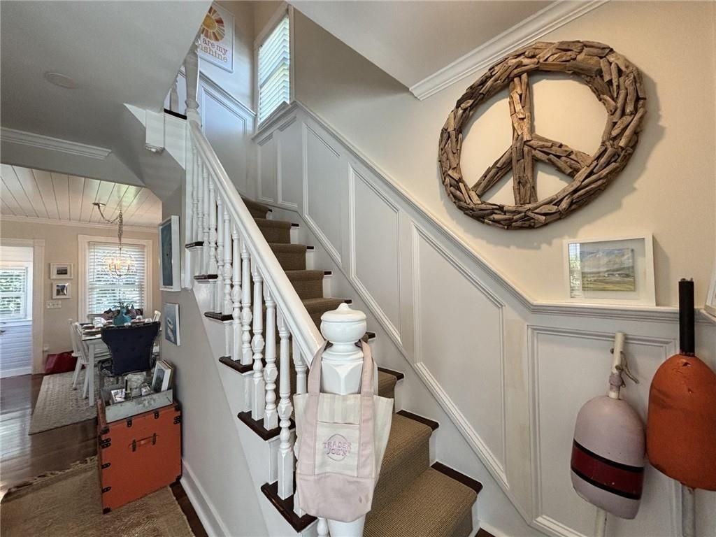 36 Grafton St - Photo 7 of 32