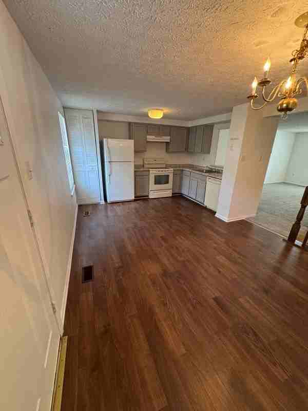 9730 Red Clover Ct - Photo 2 of 25