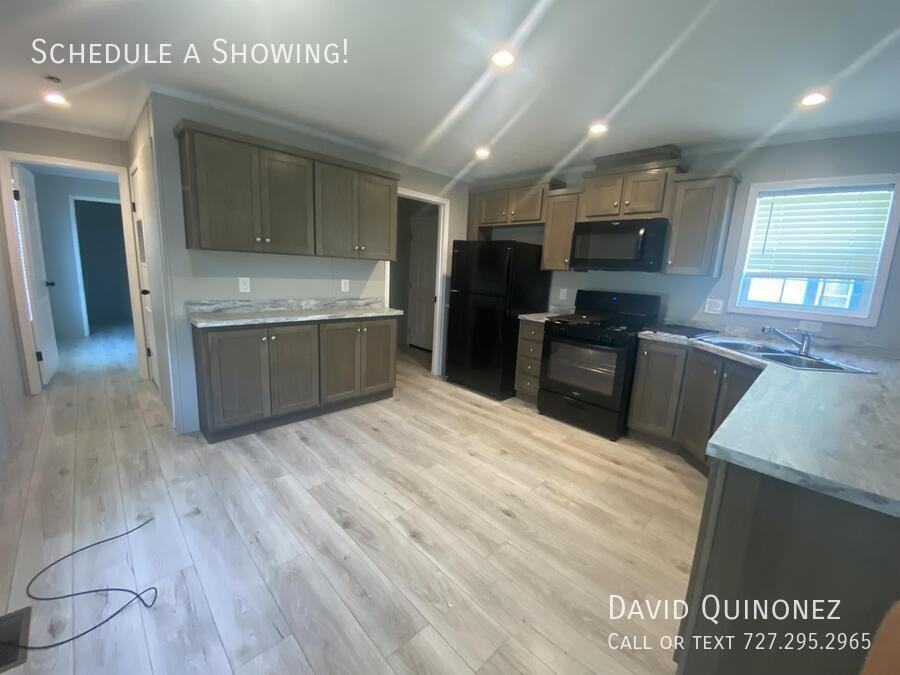 518 Murray Dr - Photo 2 of 19