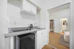 featured image of 729 S Union Ave #241