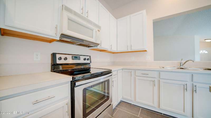 346 Van Gogh Cir - Photo 7 of 21