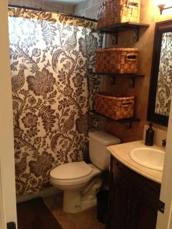 494 Nicolas Rd - Photo 4 of 9