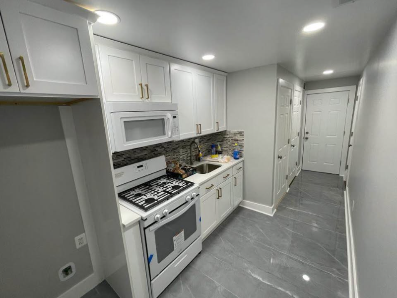 300 N 5th St #1 - Photo 2 of 6