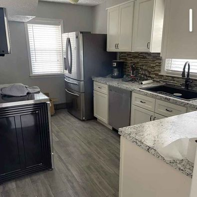 527 W Liberty St - Photo 7 of 31